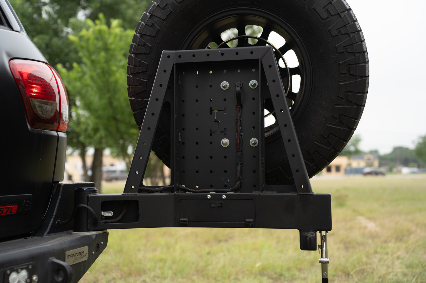 Tandem 2G Sequoia (2008+) Rear Bumper BASE