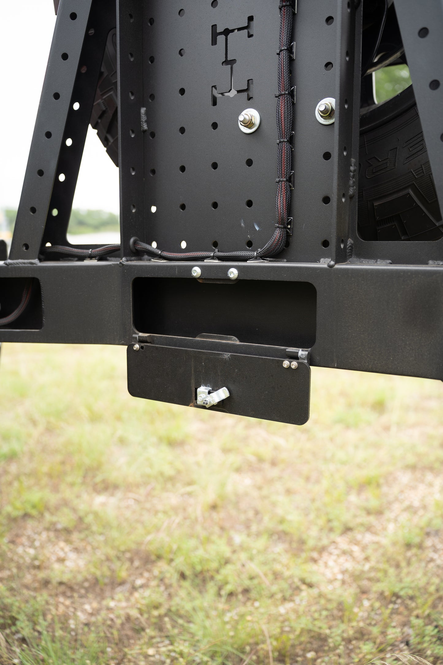 Tandem 2G Sequoia (2008+) Rear Bumper BASE