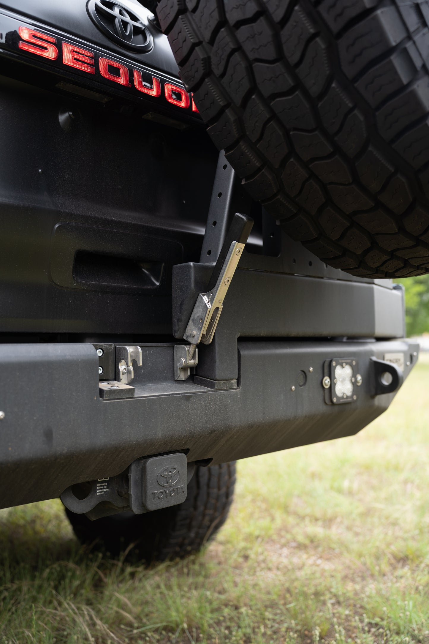 Tandem 2G Sequoia (2008+) Rear Bumper BASE